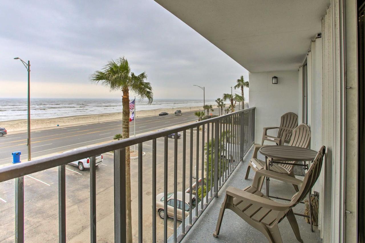 With Ocean Views And Outdoor Pool Apartment *