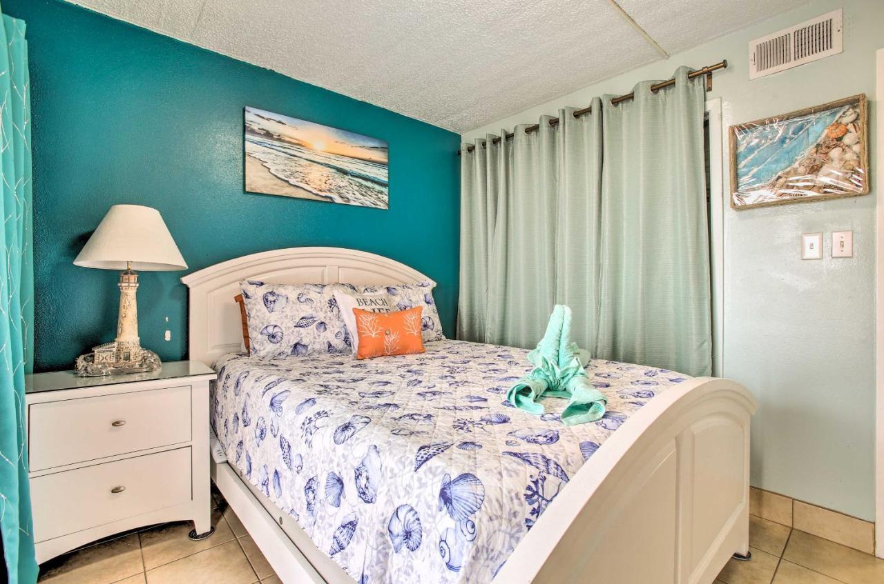 With Ocean Views And Outdoor Pool * Galveston