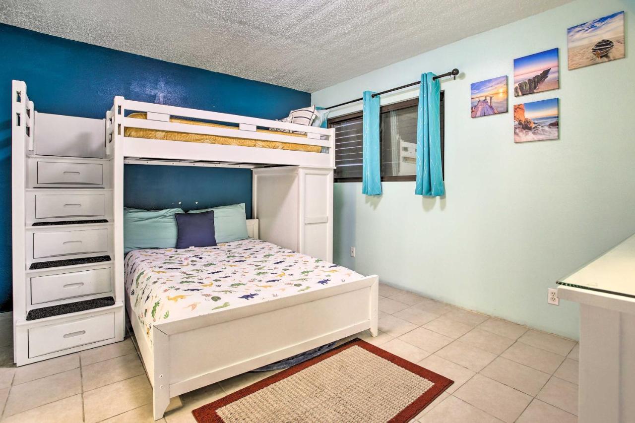 With Ocean Views And Outdoor Pool * Galveston